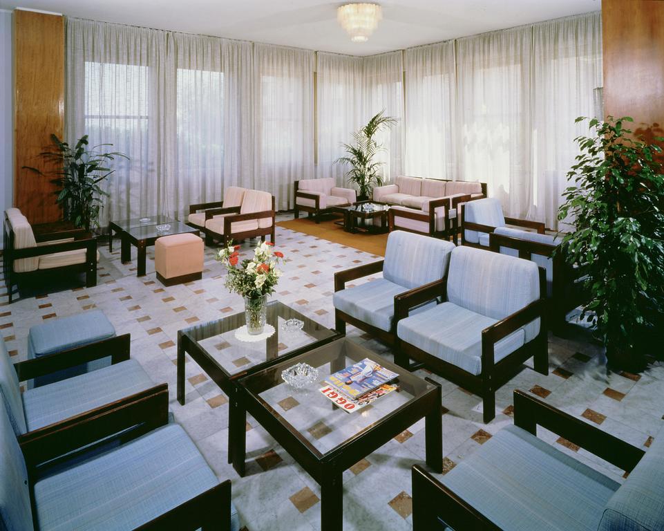 Hotel Continental Fano Esterno foto